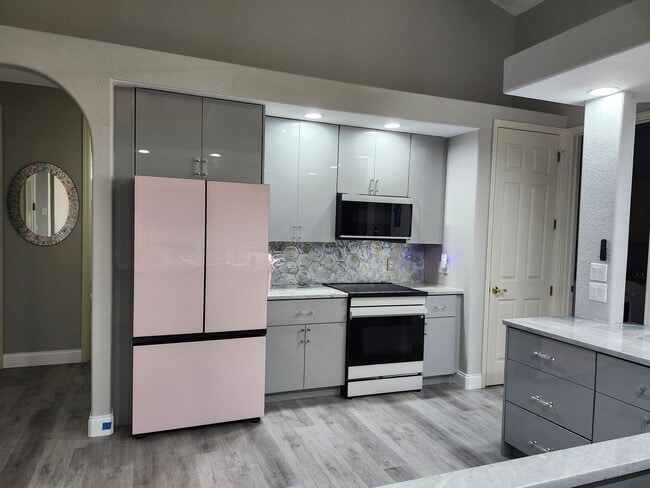 Building Photo - AVAILABLE 2027 SEASON!  TOP OF THE LINE PUNTA GORDA ISLES POOL, SALTWATERFRONT HOME FOR RENT! $74...