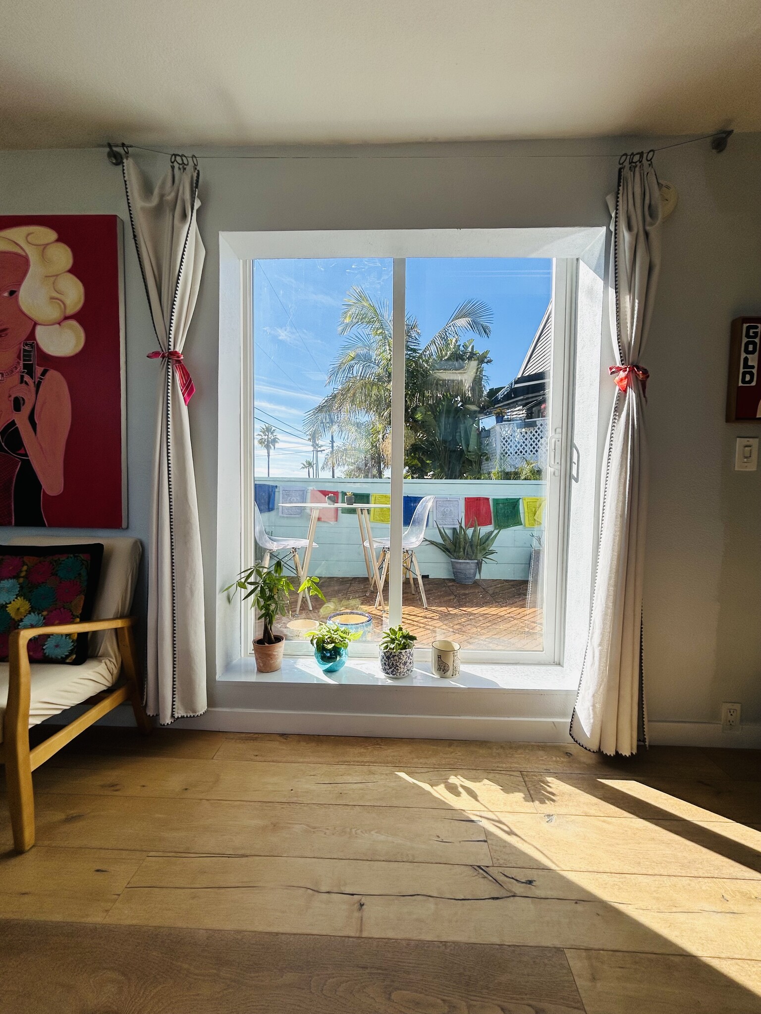 Building Photo - 1624 N Coast Highway 101 Hwy