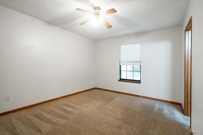 Building Photo - 8060 Winodee Rd