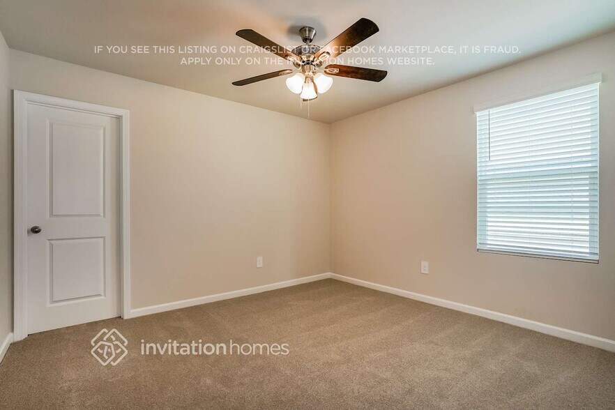 Building Photo - 559 White Birch Ln