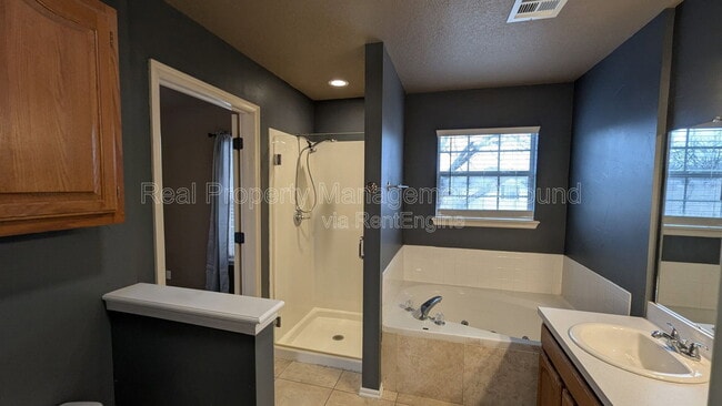 Building Photo - 1224 W 112th Dr S