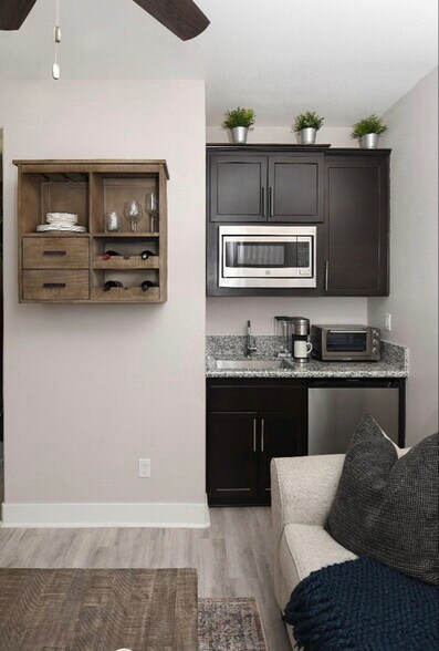 Building Photo - 36499 Calle Lisbon