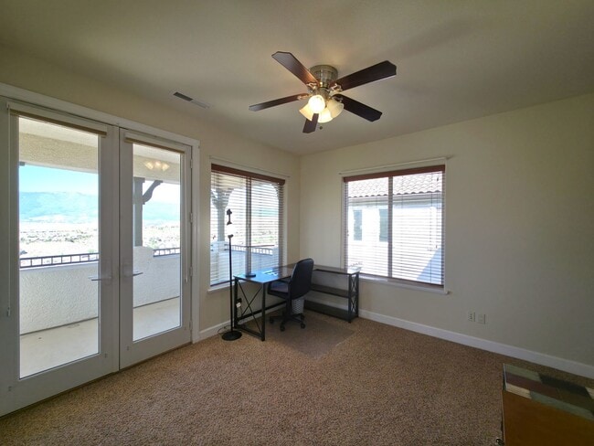 Building Photo - All-Inclusive Executive Luxury in Somerset...