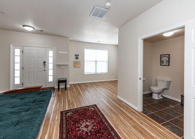 Building Photo - Downtown 3 Bedroom Townhome with 2 Car Garage