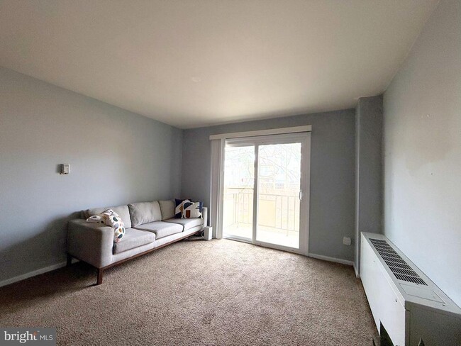 Building Photo - 4254 Buckman Rd