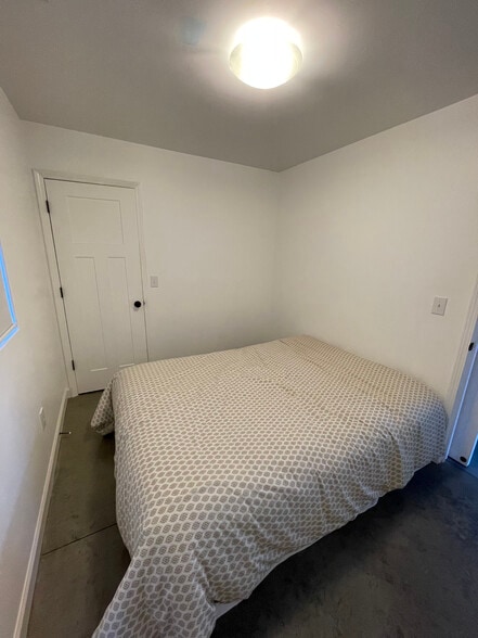 Building Photo - 1340 Hoyt Ave