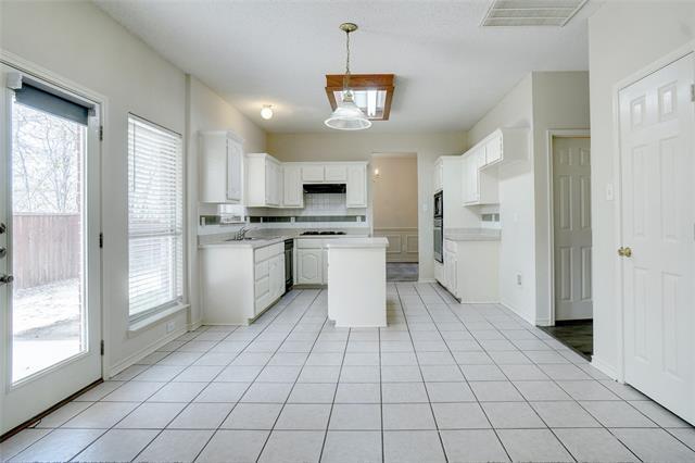 Building Photo - 105 Laurel Springs Dr