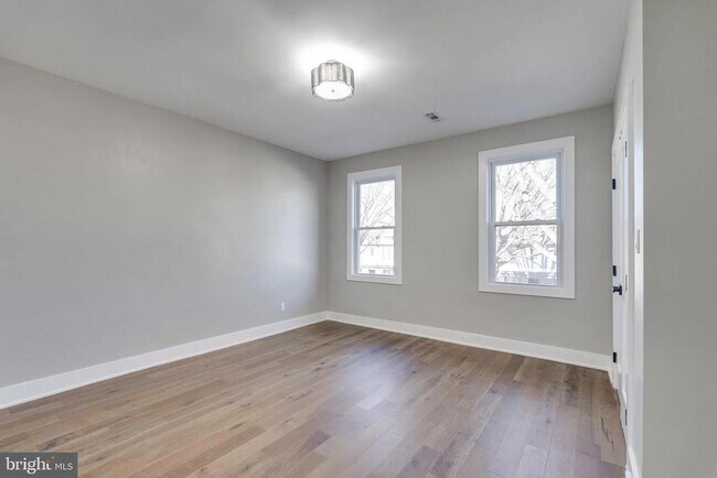 Building Photo - 1703 West Virginia Ave NE