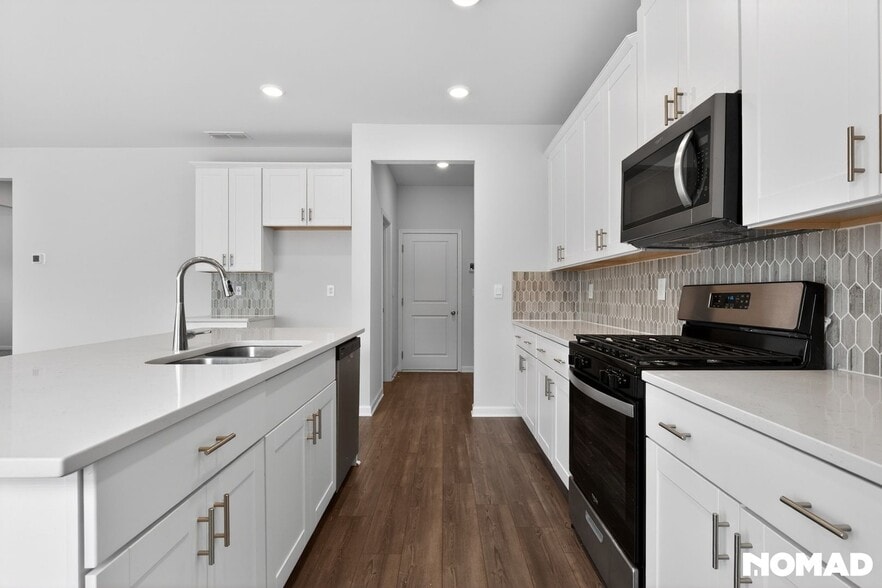Building Photo - 6039 Hickory Crk Ct