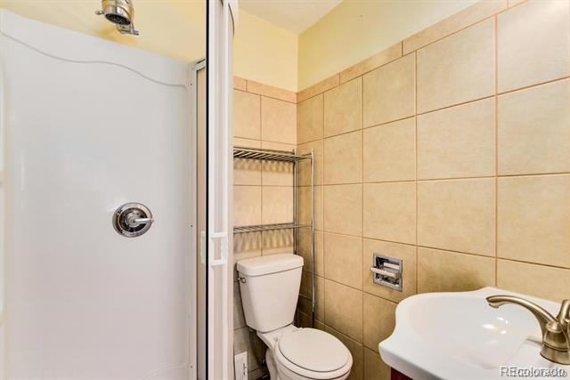 Building Photo - 3338 S Corona St