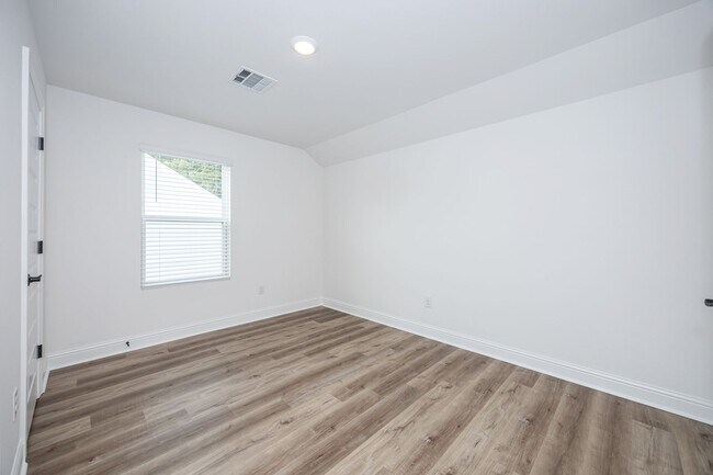 Building Photo - Brand-New Pet-Friendly 3BR/3BA Home with Large Bonus Room in Ocean Springs!