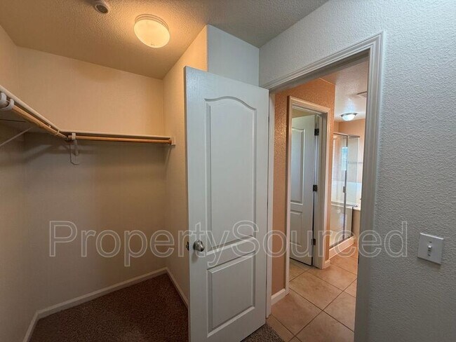 Building Photo - 1688 Gathering Ln