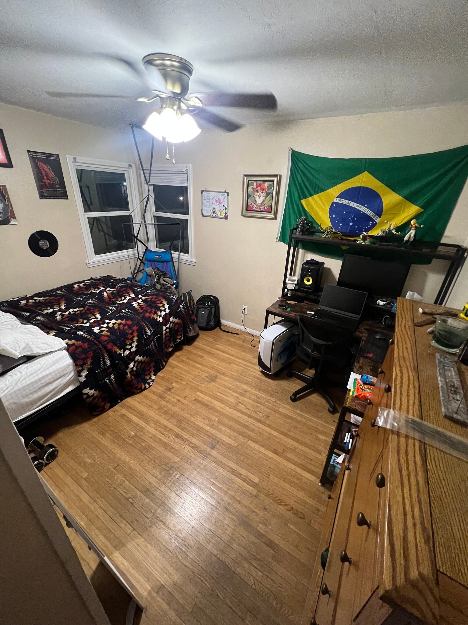 Building Photo - 941 E Jefferson St