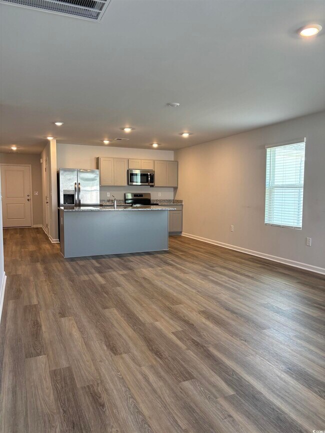 Building Photo - 73 Cpe Pt Dr