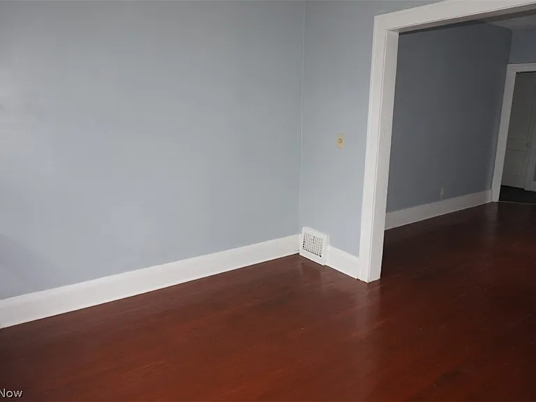 Building Photo - 3507 W 128th St