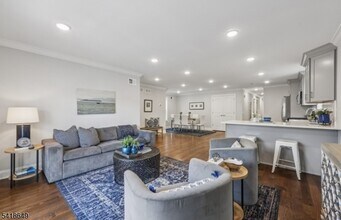 Building Photo - 139 N 15th St