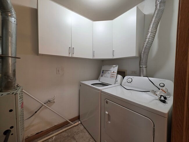 Building Photo - 3540 Blue Ridge Ct