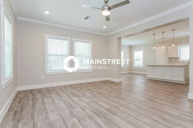 Building Photo - 4 Bedroom Pet-Friendly Home in Dallas, TX ...