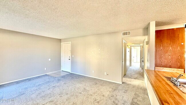 Building Photo - 5236 W Peoria Ave