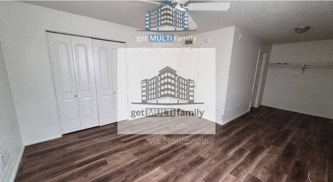 Building Photo - 8407 E Coronado Rd