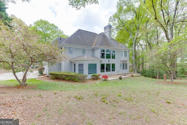Building Photo - 9345 Riverclub Pkwy
