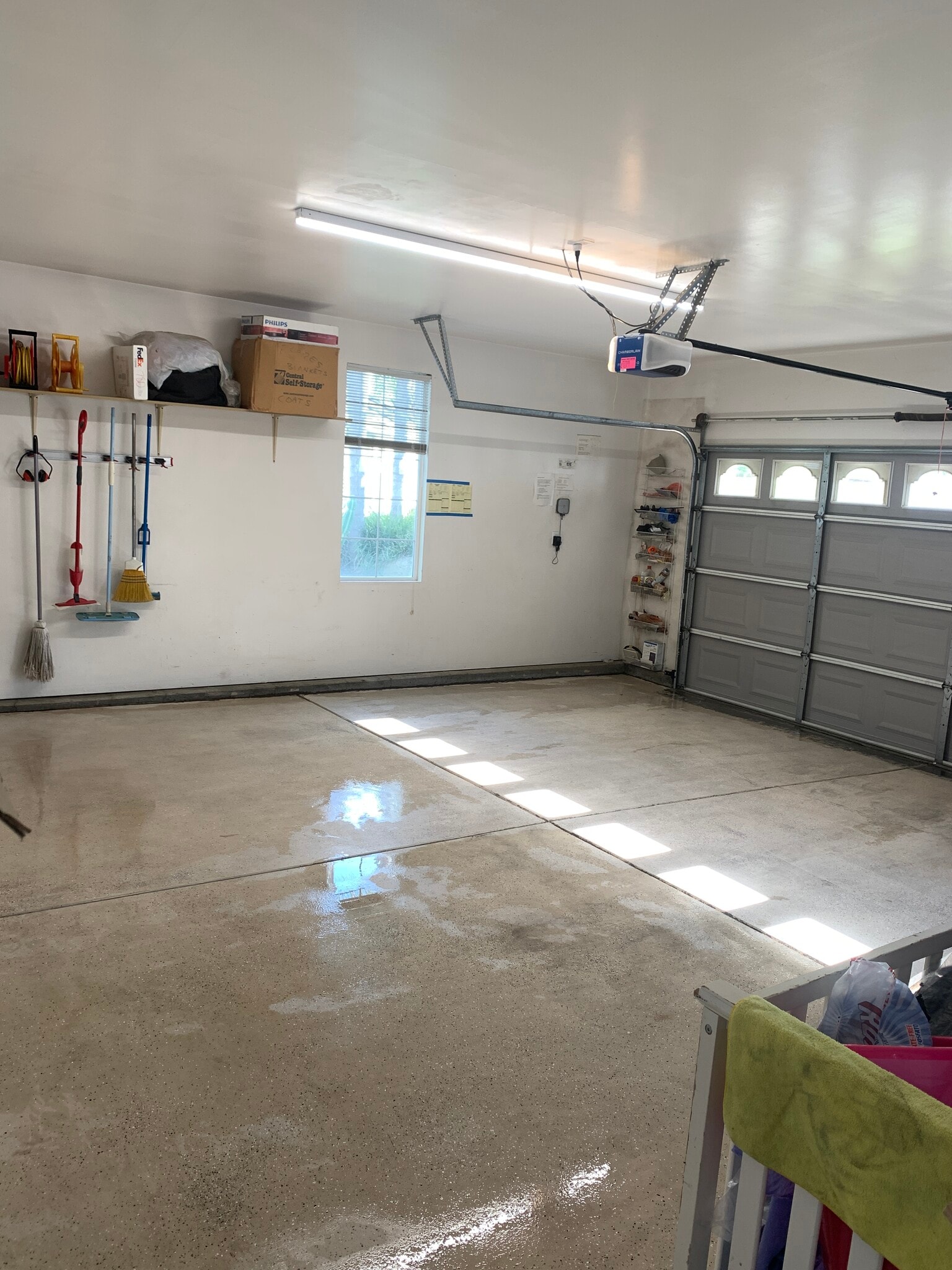Garage available in lieu of street $50 - 1495 Breezeway Ct