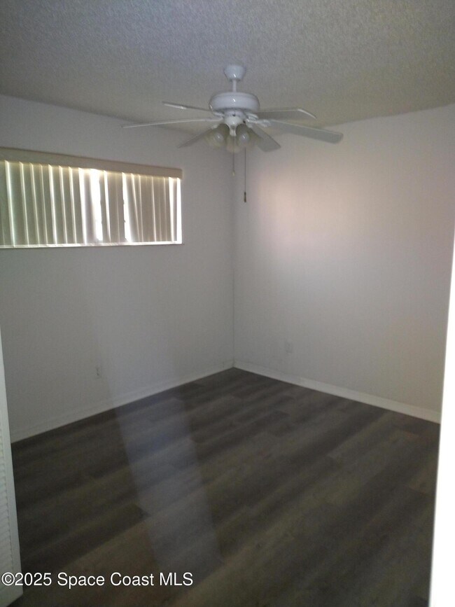 Building Photo - 765 John Carroll Ln