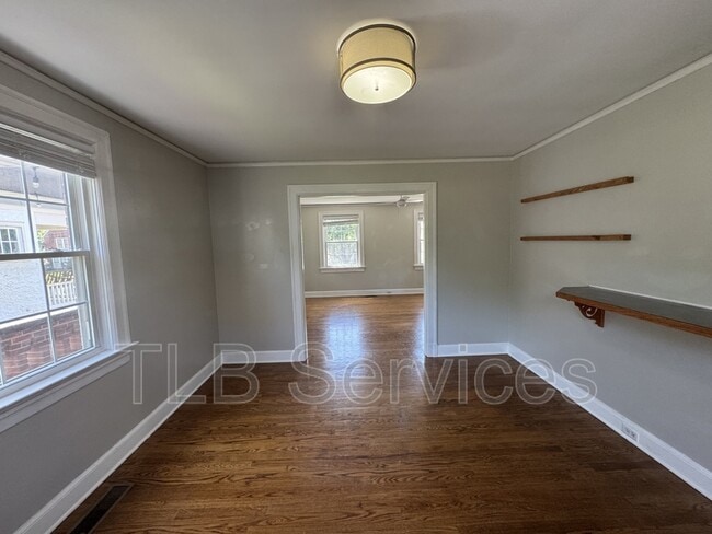 Building Photo - 310 Yeardley Ave