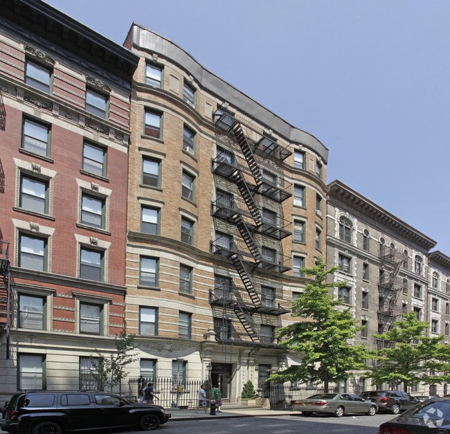 Primary Photo - 415 W 118th St