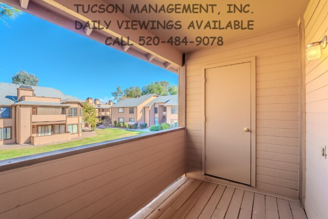 Building Photo - 1686 W Wood Bridge Ct