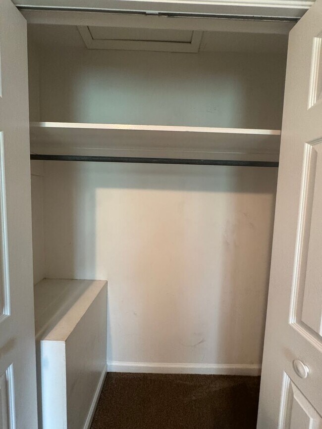Building Photo - 292 Audrea Ln