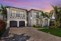 Building Photo - 2606 Grace Dr
