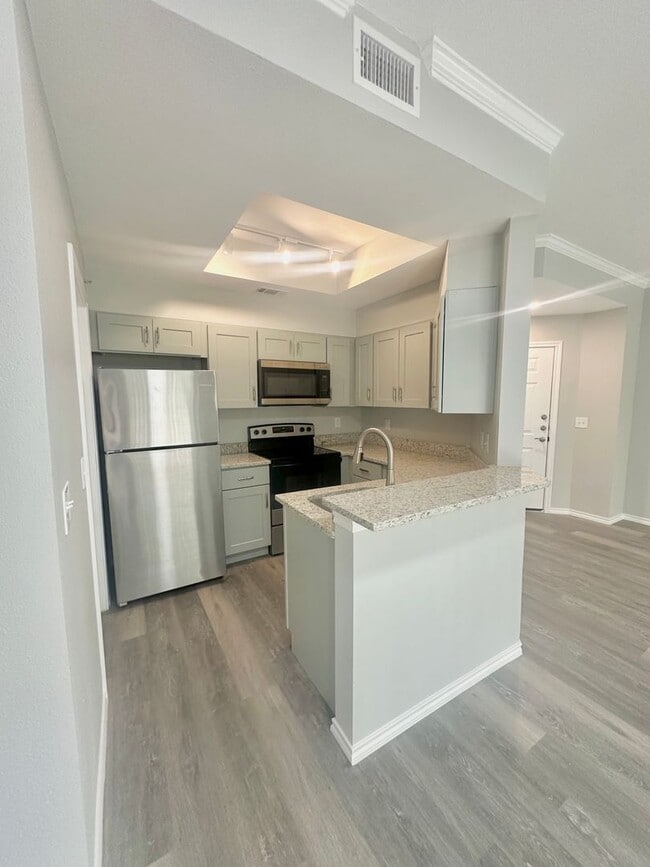 Building Photo - 1Bd/1Ba in Austin, TX! AVAILABLE MID OCTOB...