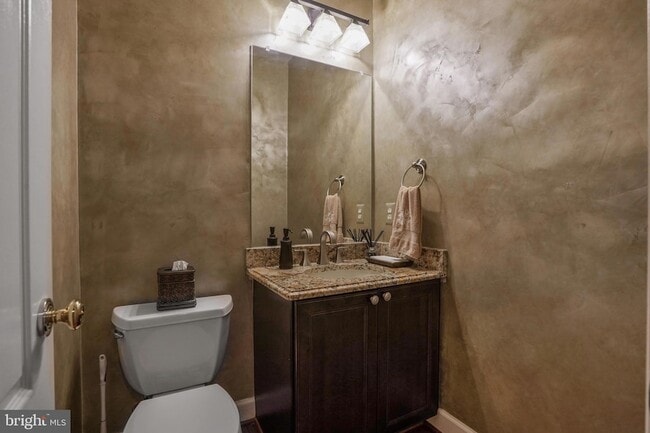 Building Photo - 9864 Walker Glen Ct