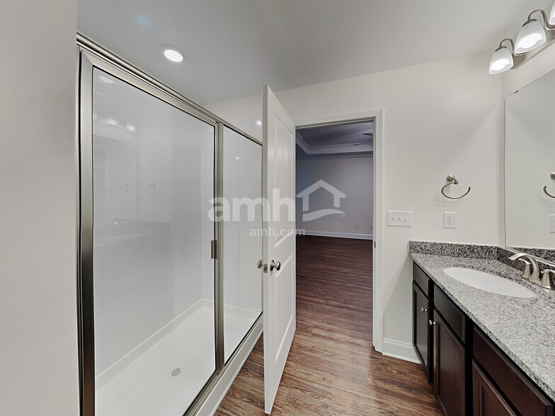 Building Photo - 1005 Bethany Dallas Dr