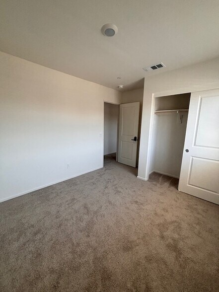 Building Photo - 31058 Water Beech Dr