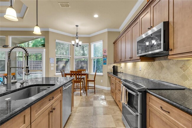 Building Photo - 7918 SW 90th Dr