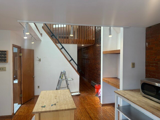 Building Photo - 834 S 49th St