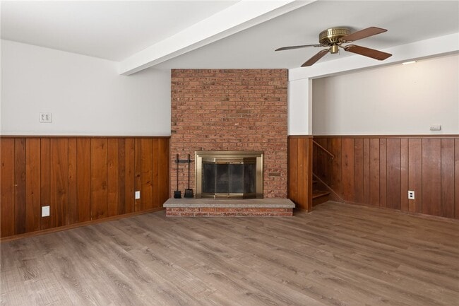 Building Photo - 14 Kingswood Dr