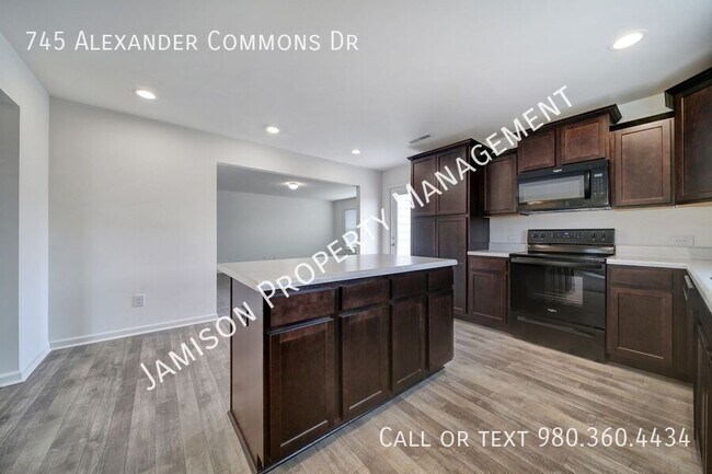 Building Photo - 745 Alexander Commons Dr
