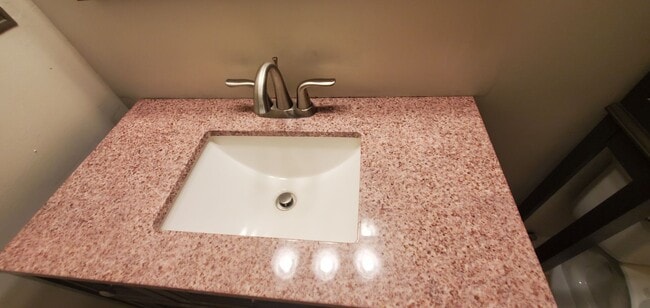 Building Photo - 1994 Westcliff~ Arran Lakes West