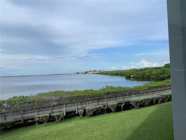 Building Photo - 200 Harbor Walk Dr