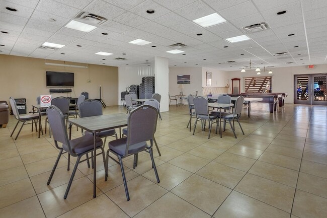 Building Photo - ***MOVE IN SPECIAL: SCOTTSDALE SHADOWS LUXURY CONDO WITH AC, WATER INCLUDED AND 9 HOLE GOLF