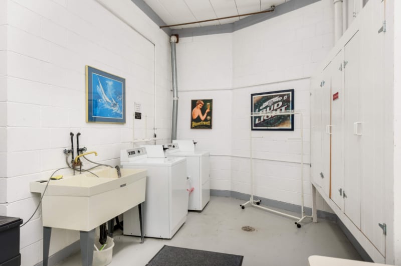 Building Photo - 3212 Fremont Ave S