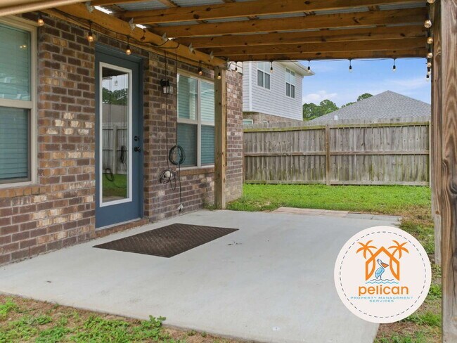 Building Photo - 4 Bedroom House for Rent in Pensacola, FL 32506