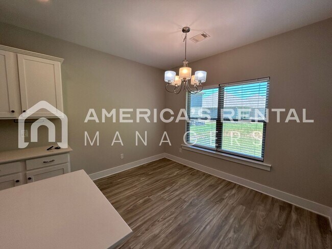 Building Photo - 15597 Crimson Rdg Cir