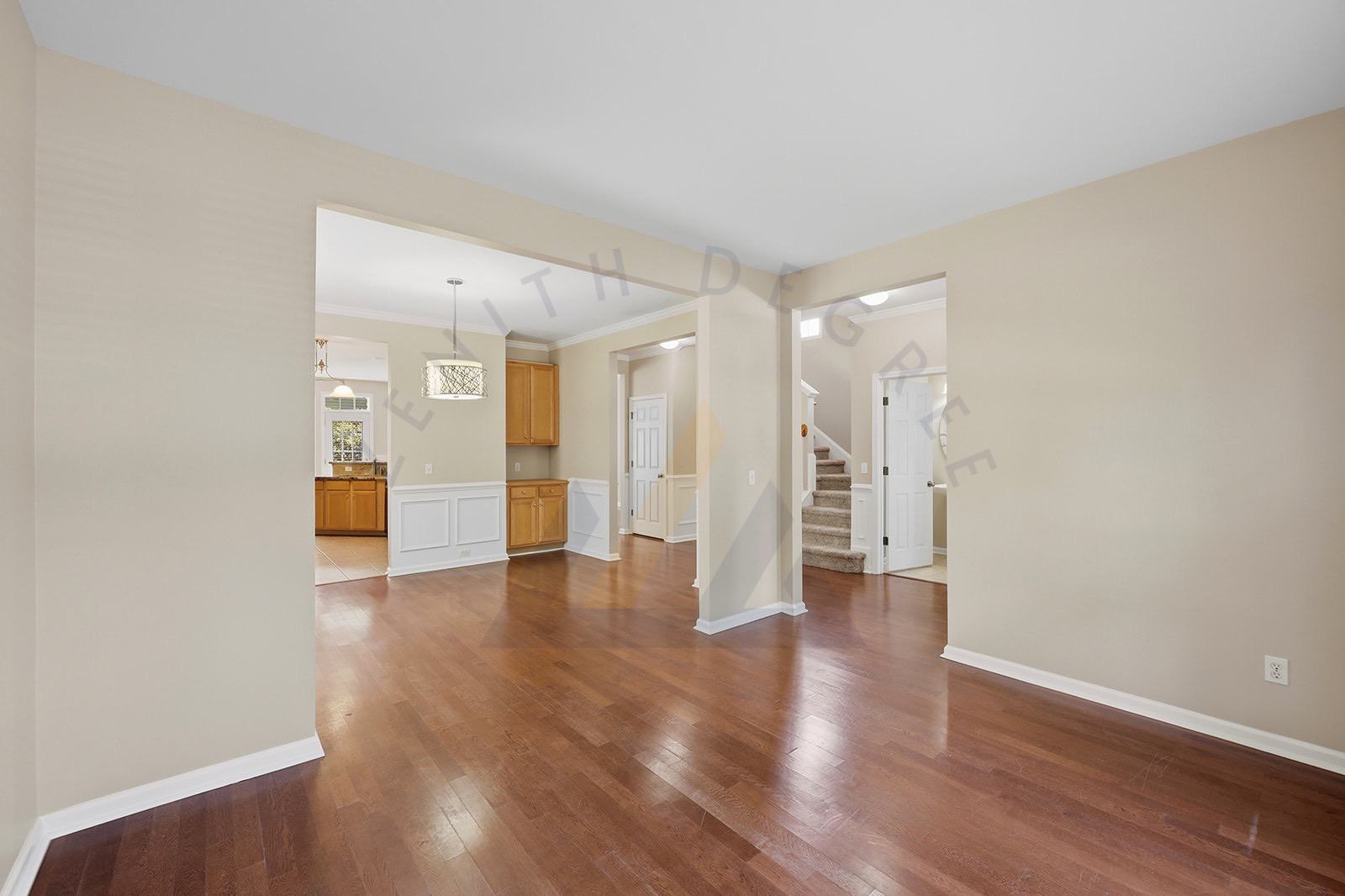 Building Photo - 65 Westbury Way