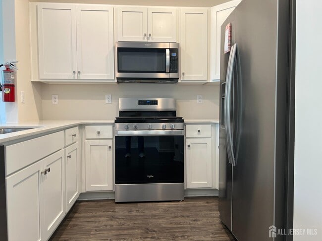 Building Photo - 309 Mazzeo Dr