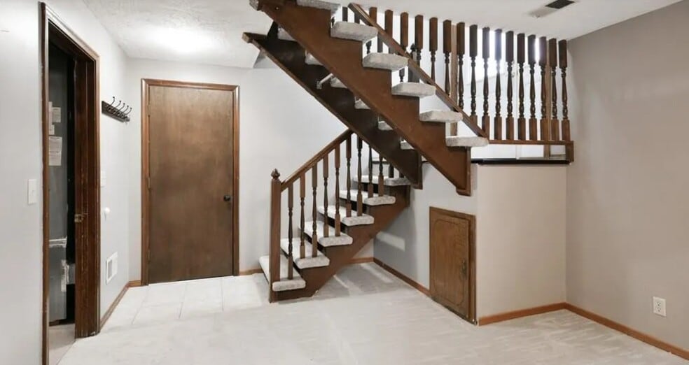 Building Photo - 13509 Carpenter St