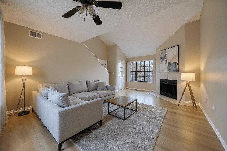 Primary Photo - The Joliet at Lowry